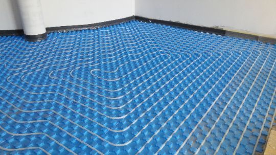 Montaje de suelo radiante eléctrico en Málaga, Costa del Sol